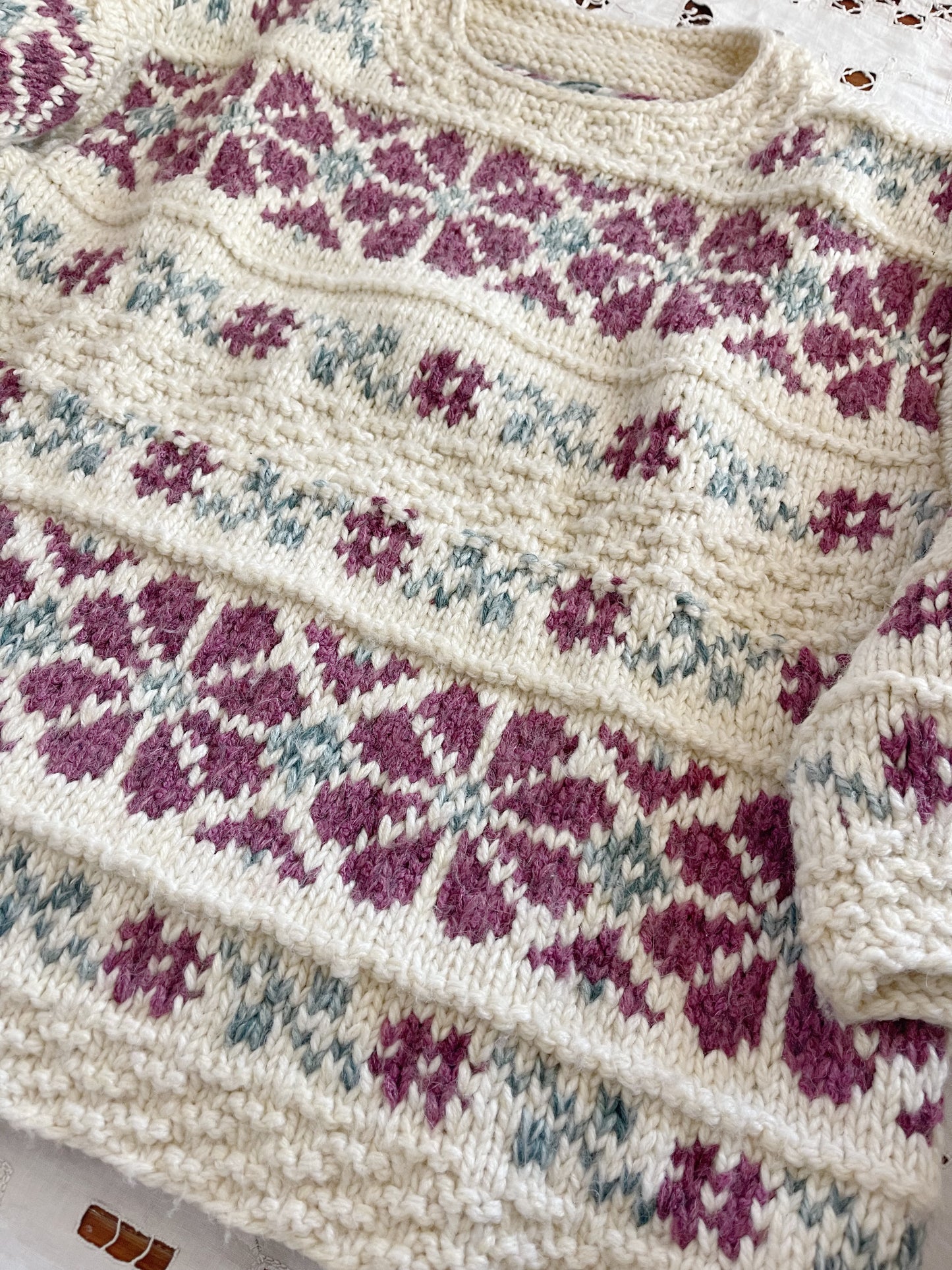 Vintage Ecuador Wool Flower Sweater