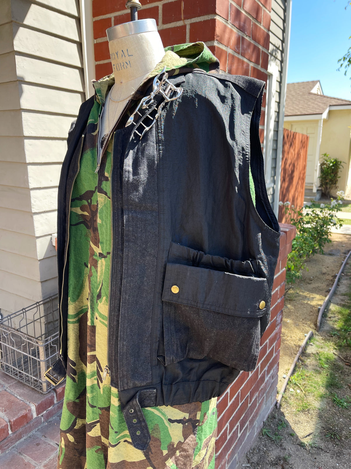 1980s Oversize Black Vest