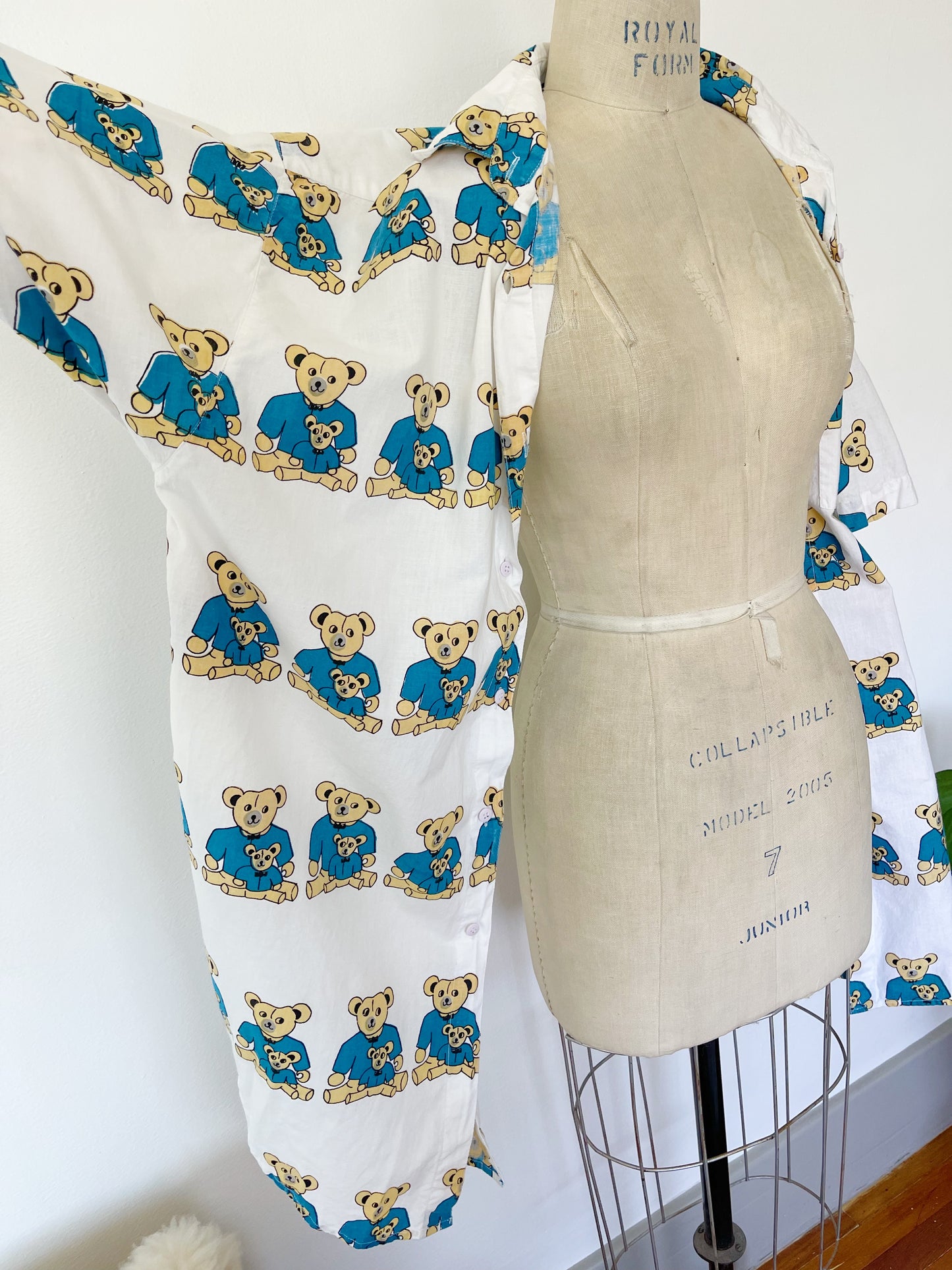 Vintage Bear Printed Unique Long Shirt (Blue)