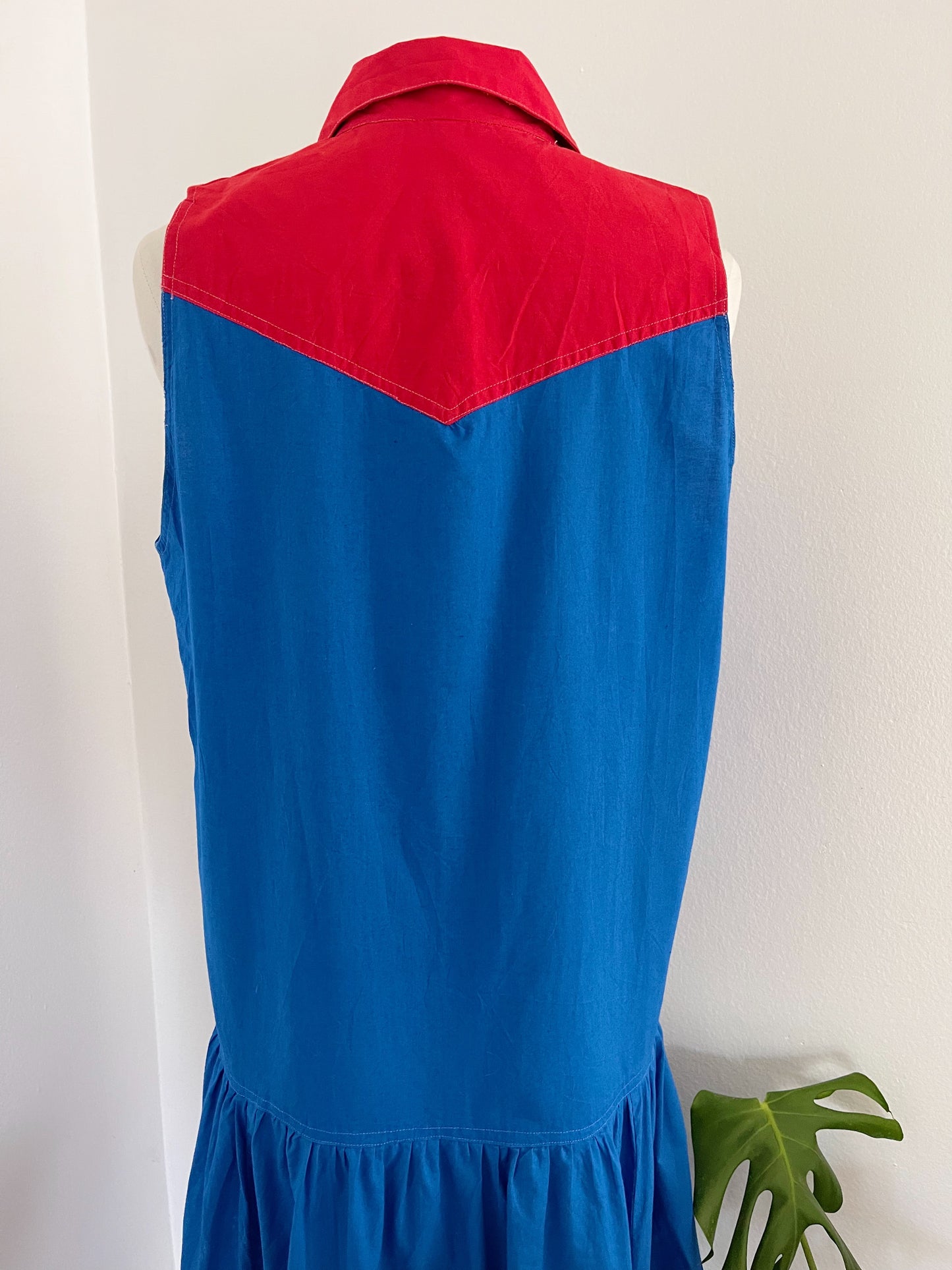 1980’s Blue and Red Ster LongCotton Dress.