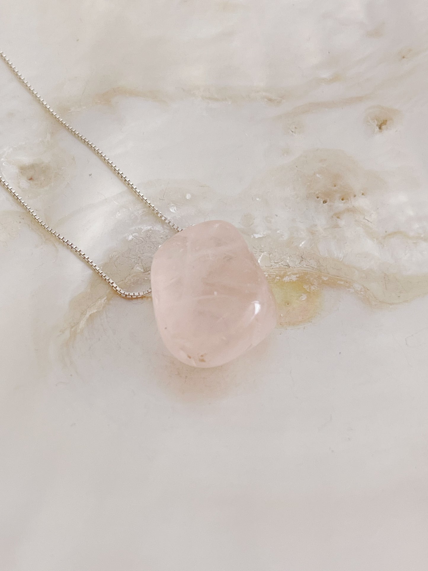 1990‘s Rose Quartz Stone Necklace.