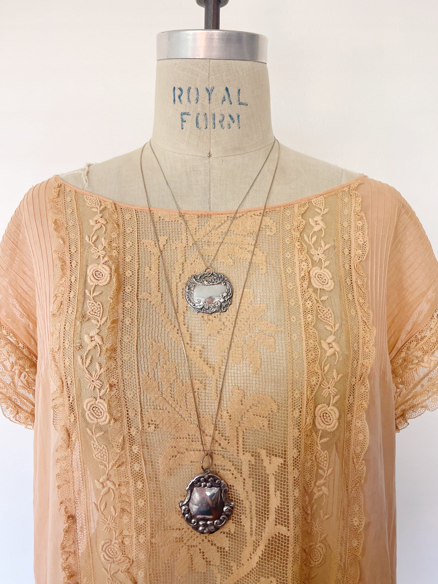 Vintage Engravable Silver Necklace