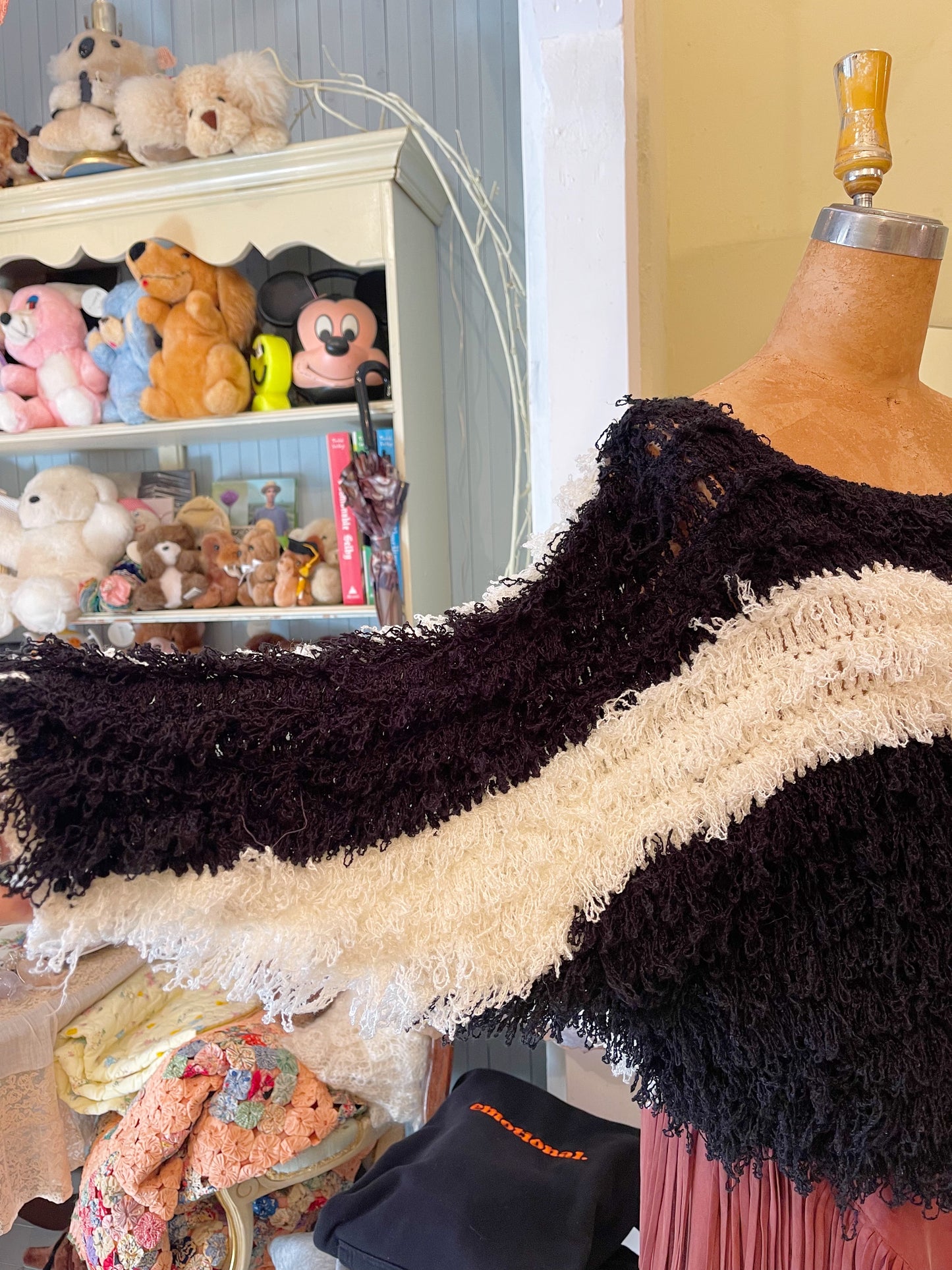 1990s Black and White Shaggy Knit Sweater