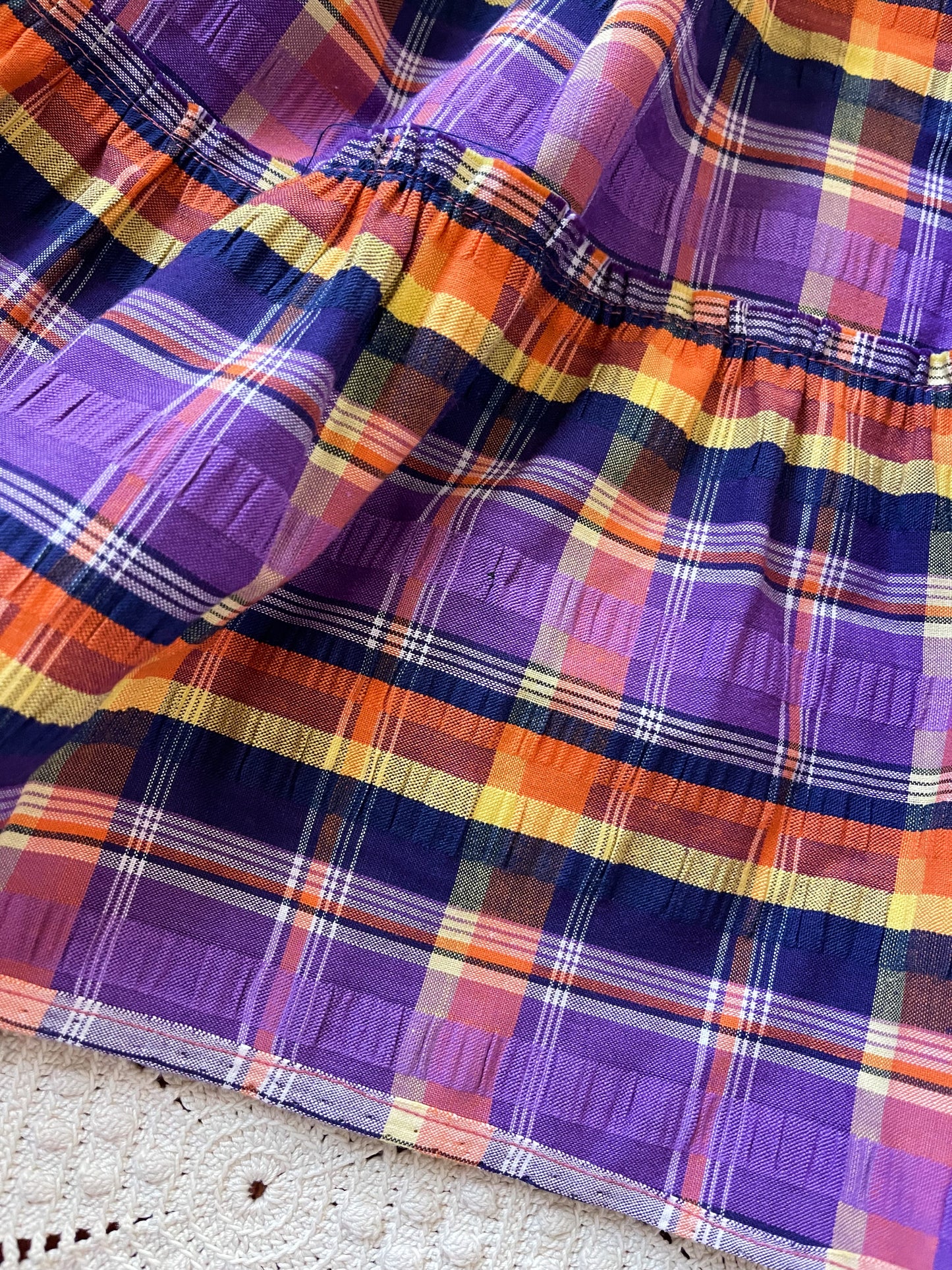 Vintage 1960s Ribbon Parched Apron