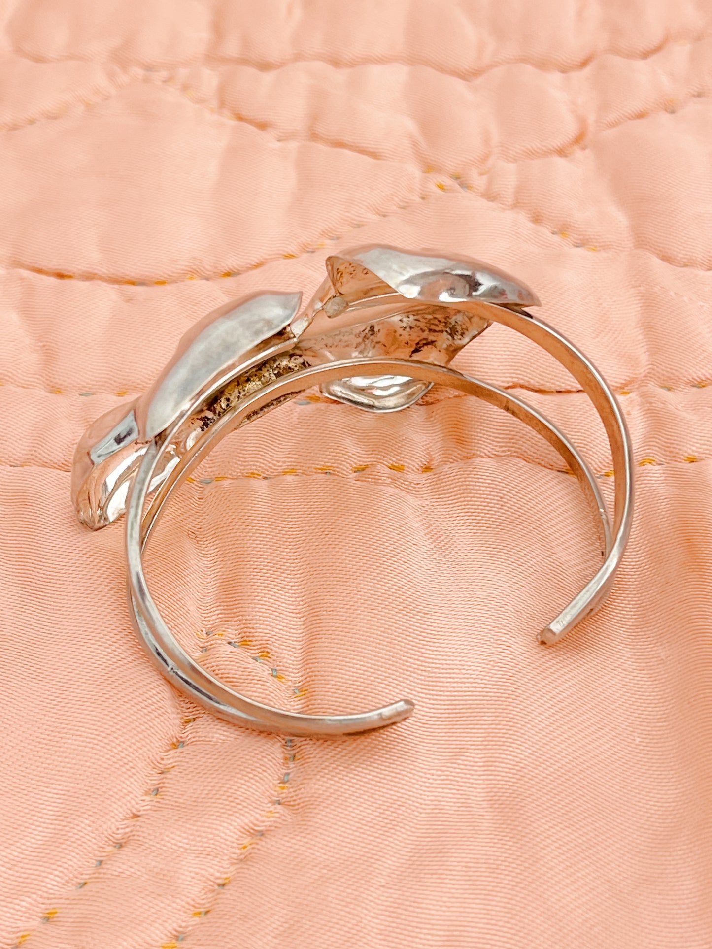 1980’s Huge ! Vintage Ribbon Bow Cuff Bangle.