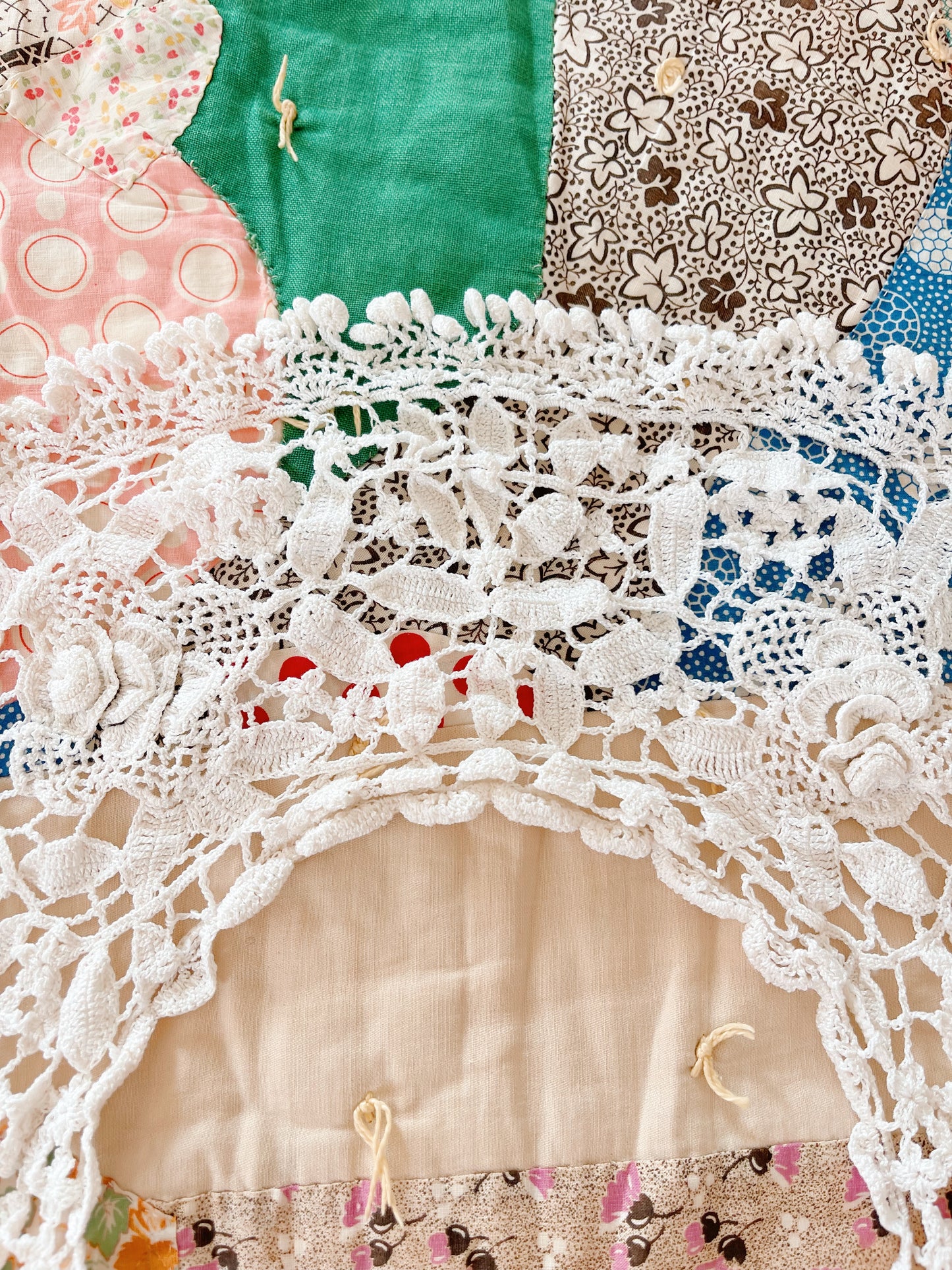 Vintage Crochet Collar