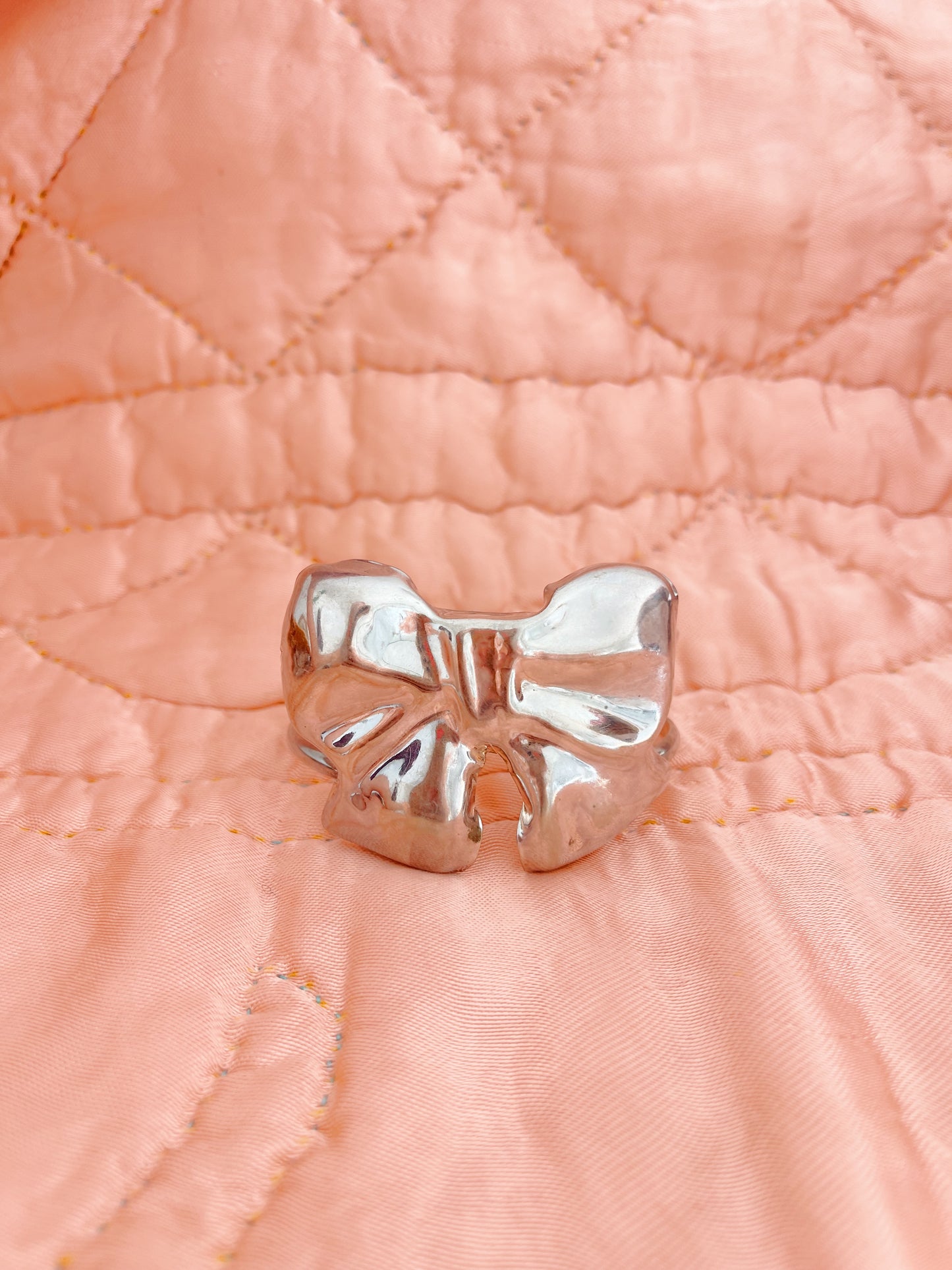 1980’s Huge ! Vintage Ribbon Bow Cuff Bangle.