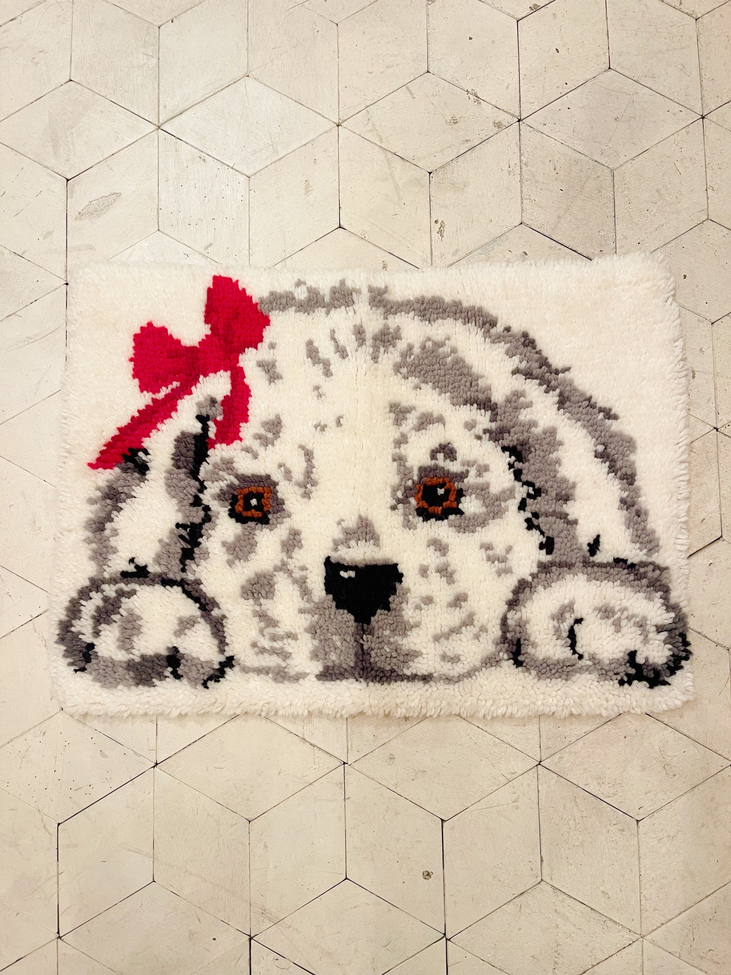Latch Hook Puppy with Ribbon Rug