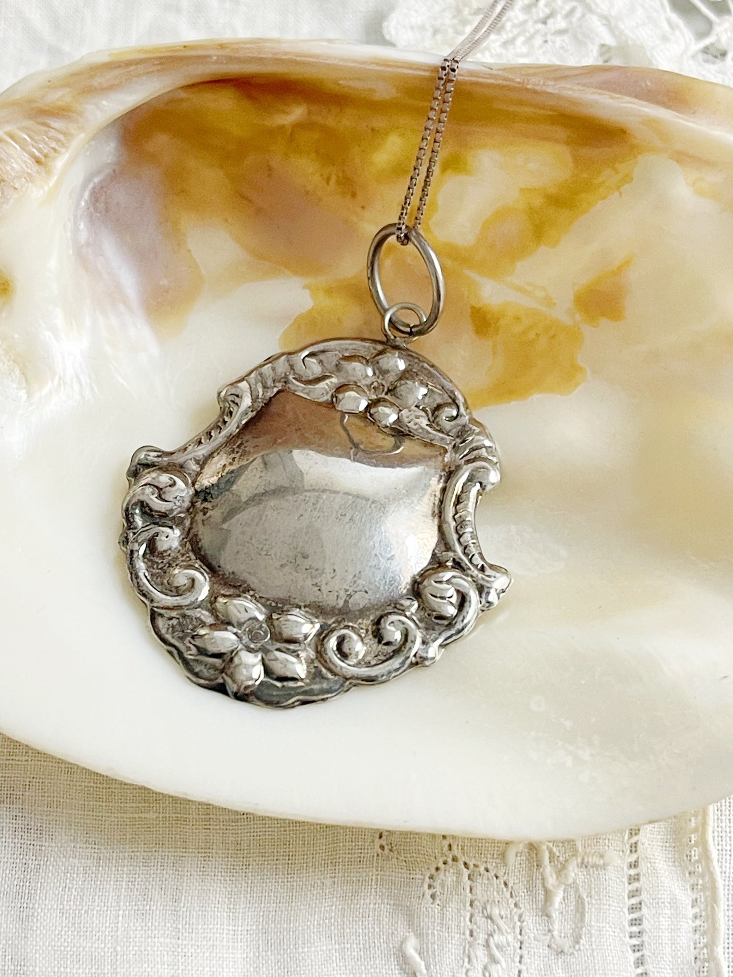 Vintage Engravable Silver Necklace
