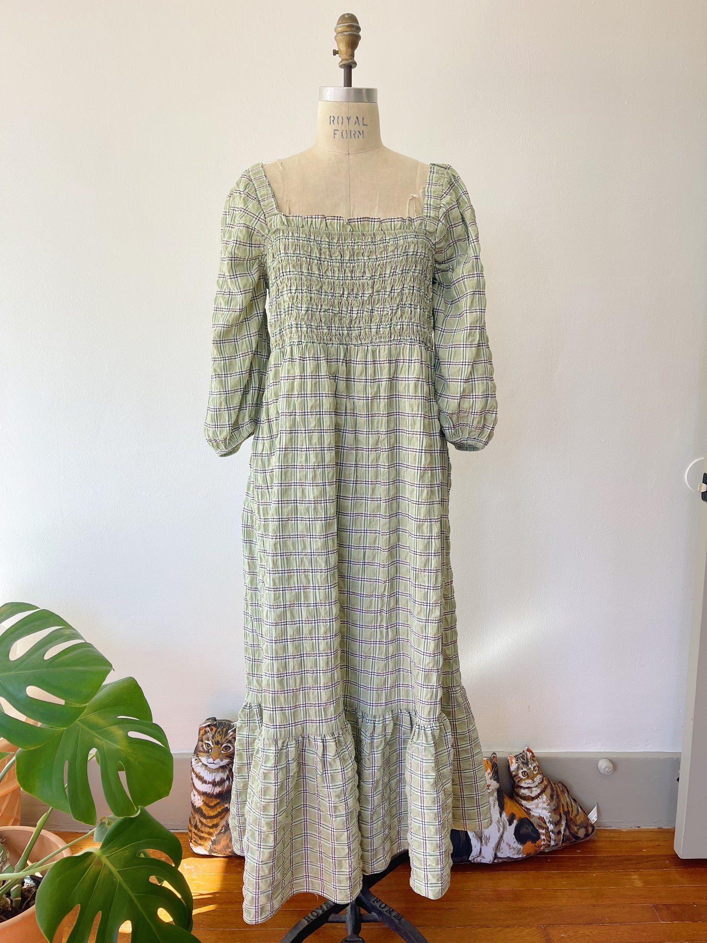 Checked Puff Sleeve Long Dress
