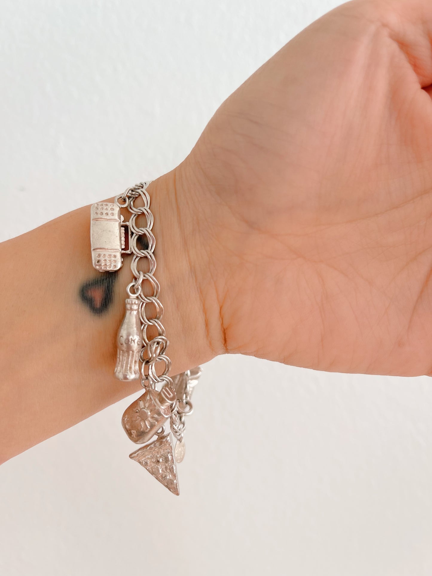 Vintage New York Motif Charms Bracelet