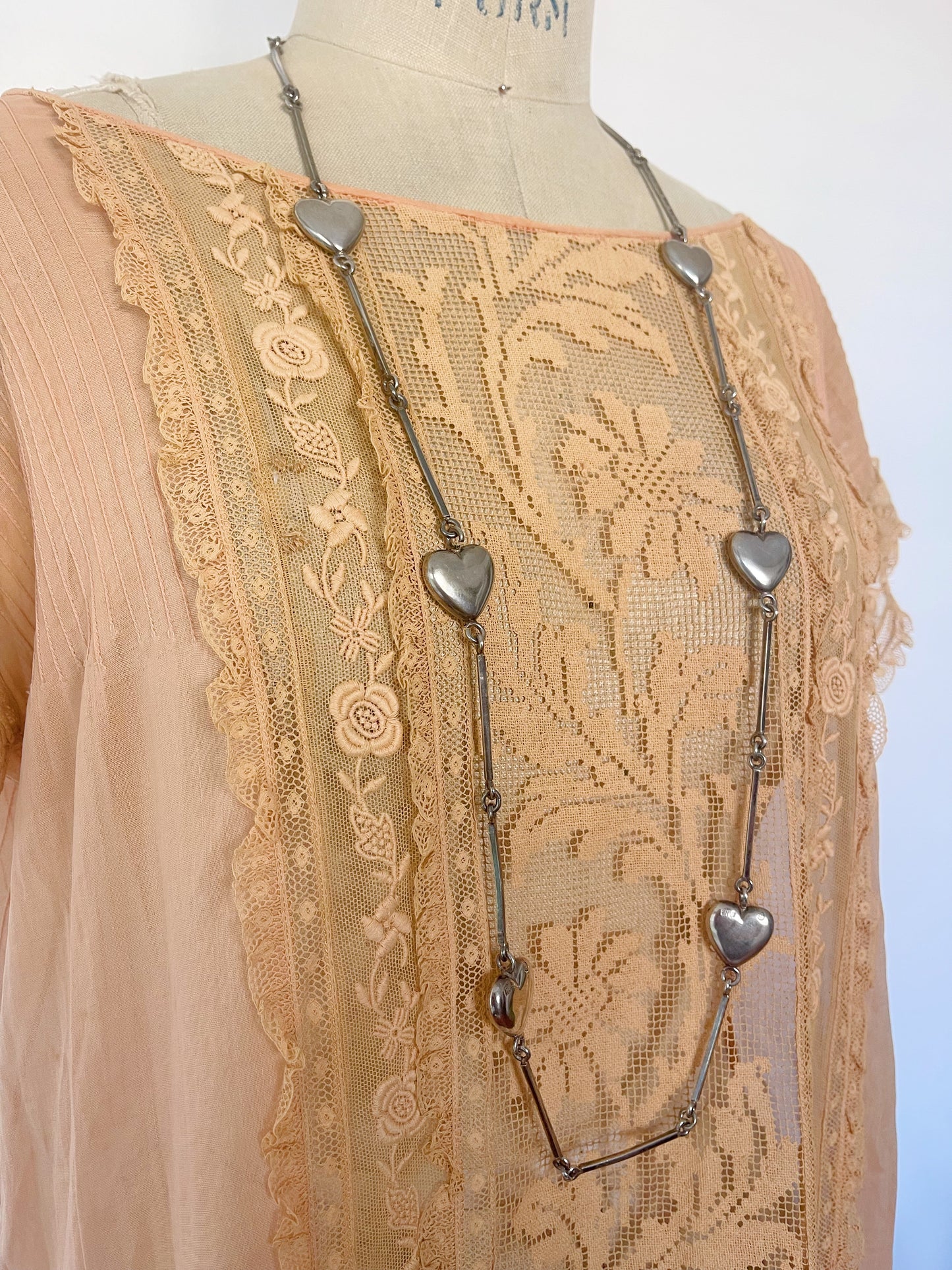 Vintage Avanti Silver Heart Necklace