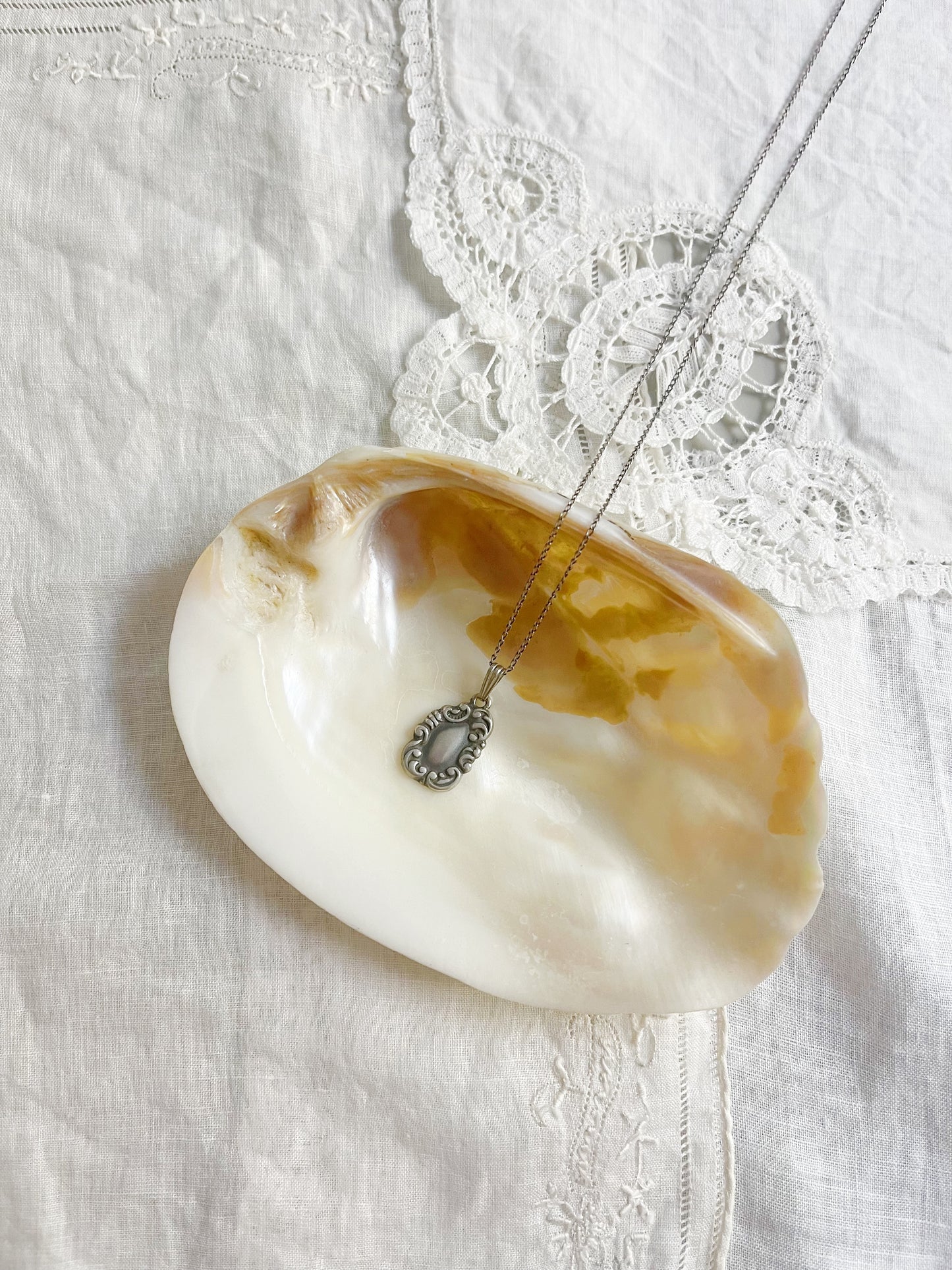 Vintage Engravable Silver Necklace