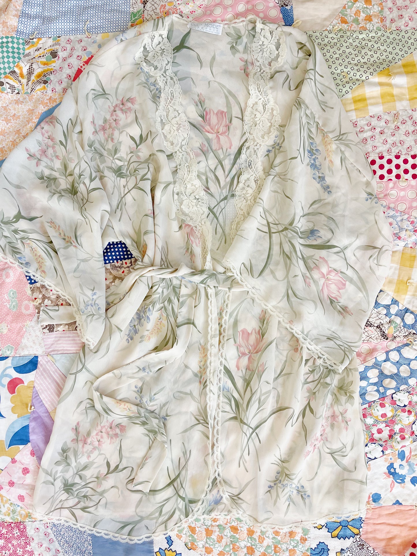 1990s Sheer Floral Robe