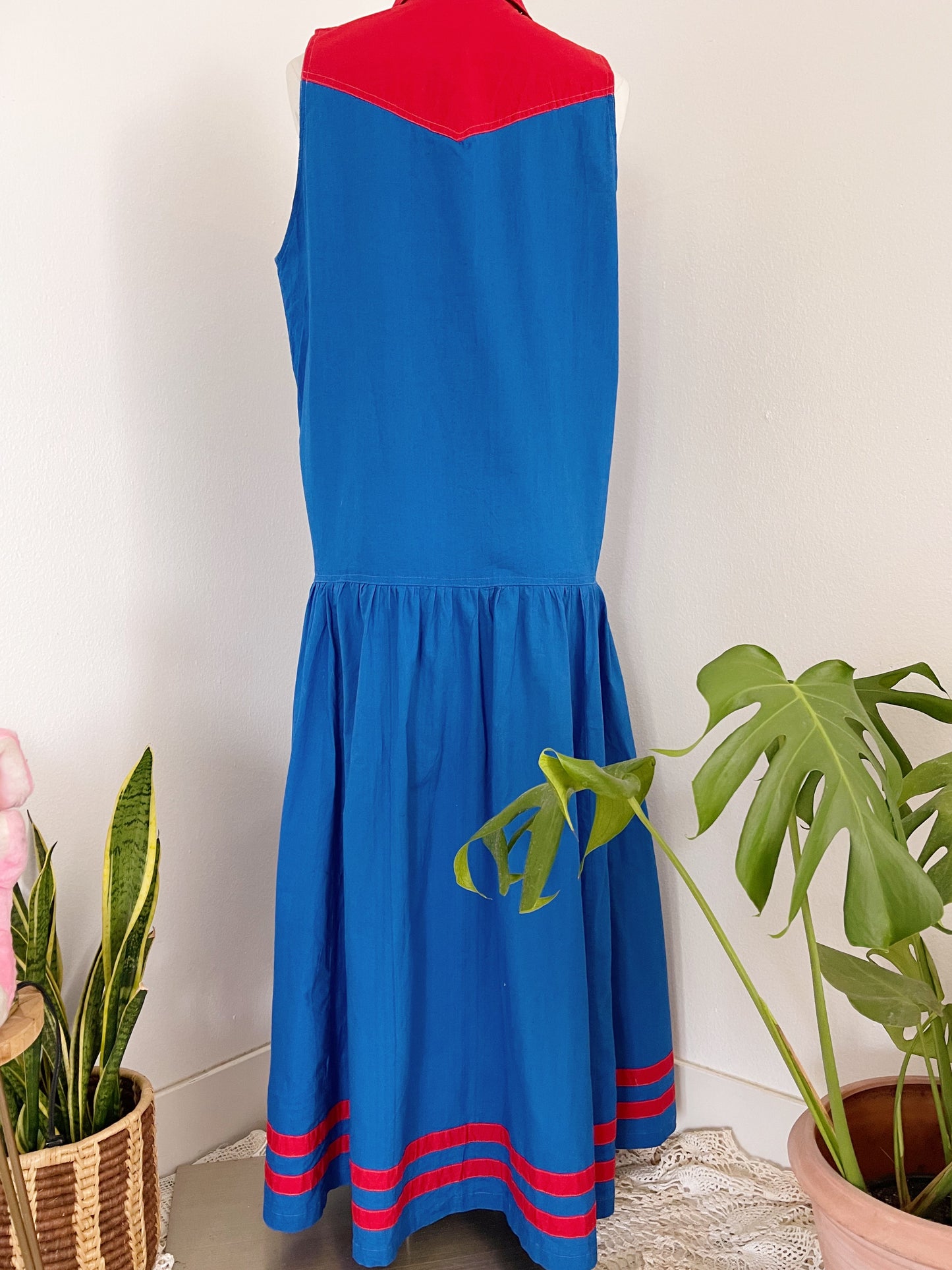 1980’s Blue and Red Ster LongCotton Dress.