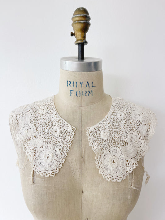 1940s Antique Crochet Collar