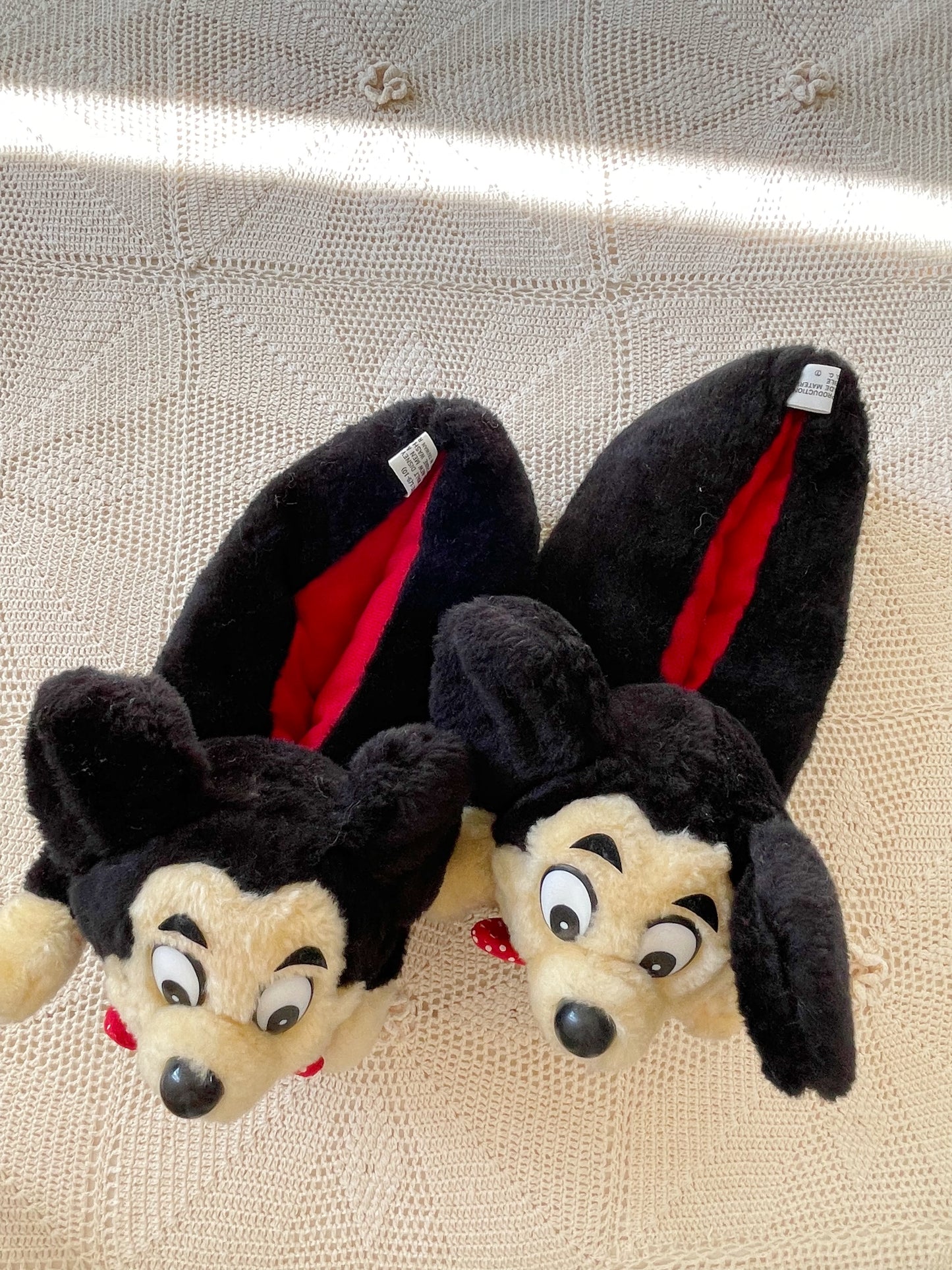 Vintage Mickey Mouse Room Shoes.