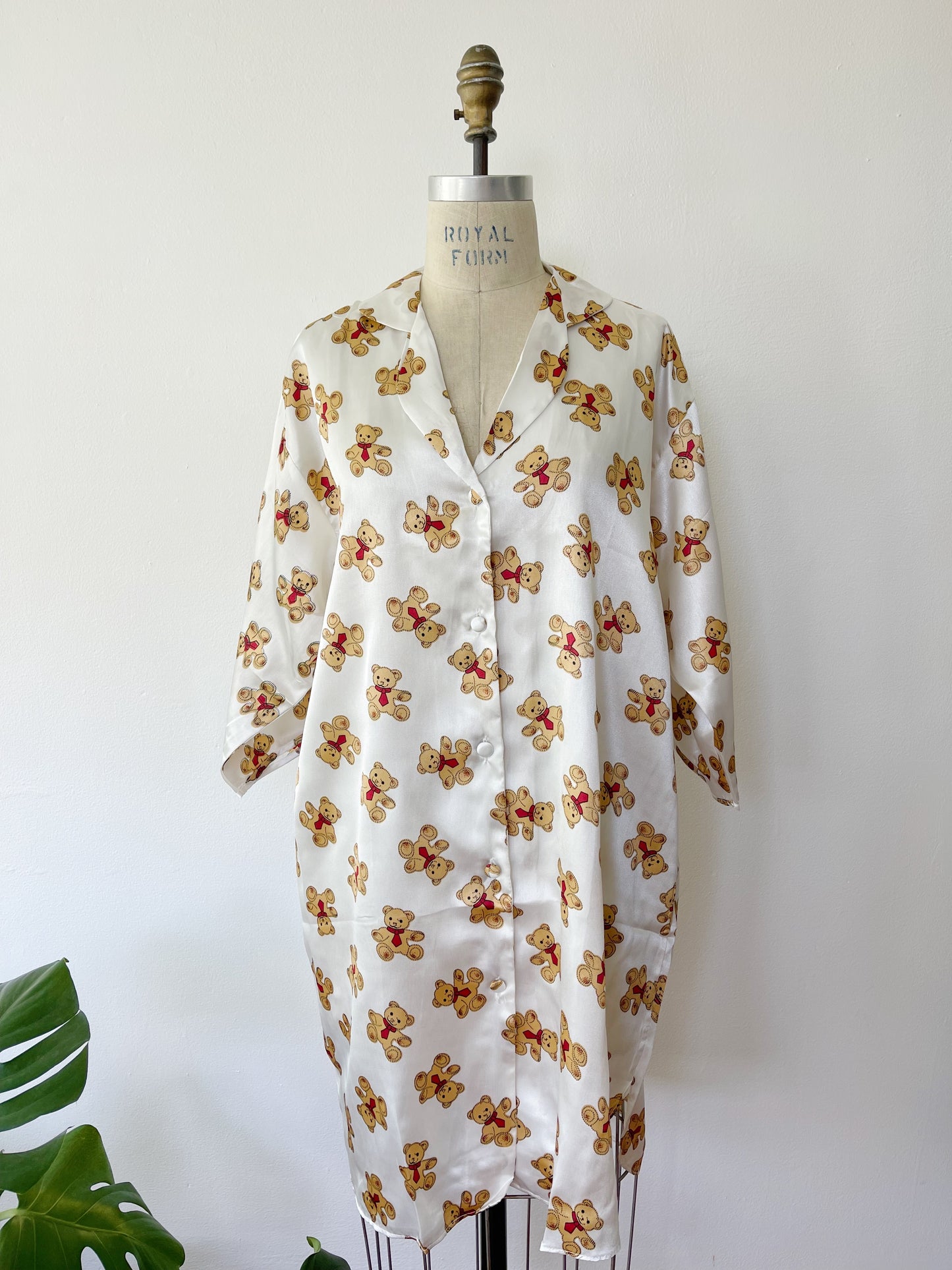 Dead Stock Bear Printed Silk Long Shirt