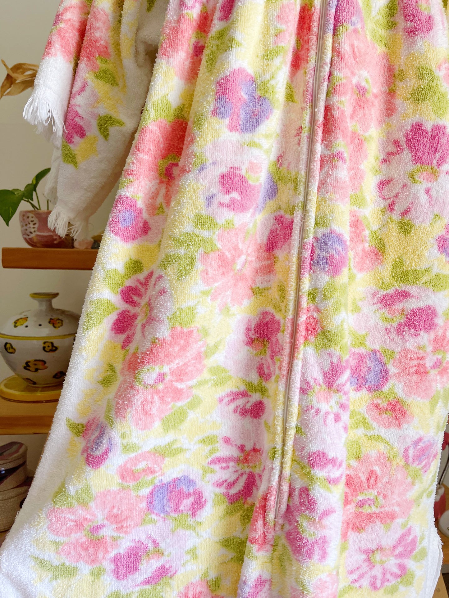 1970’s Pile Flowered Long Dress.