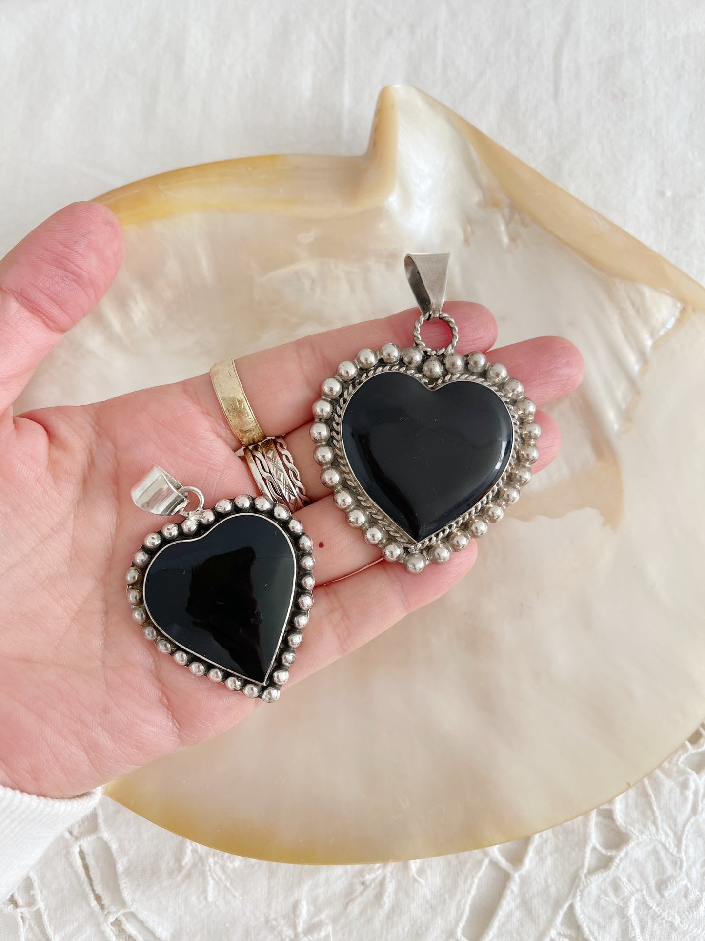 1980’s Onyx Heart Pendant Top.