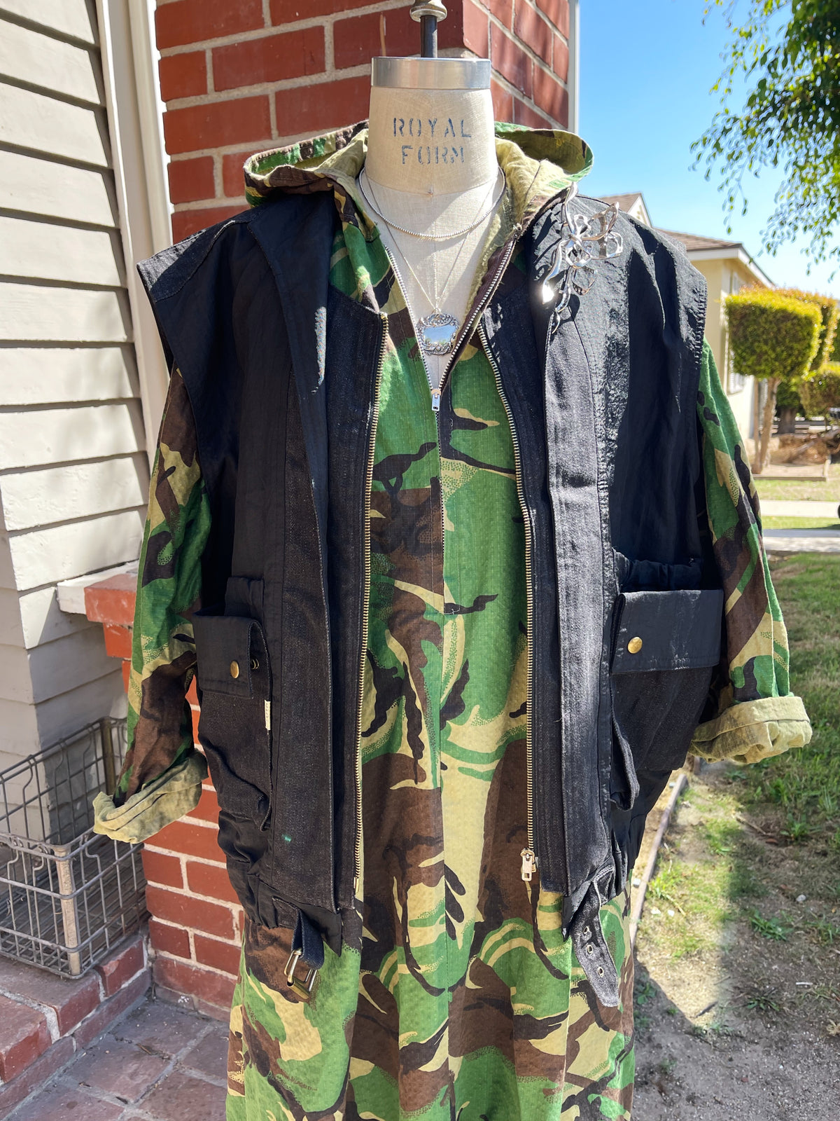 1980s Oversize Black Vest