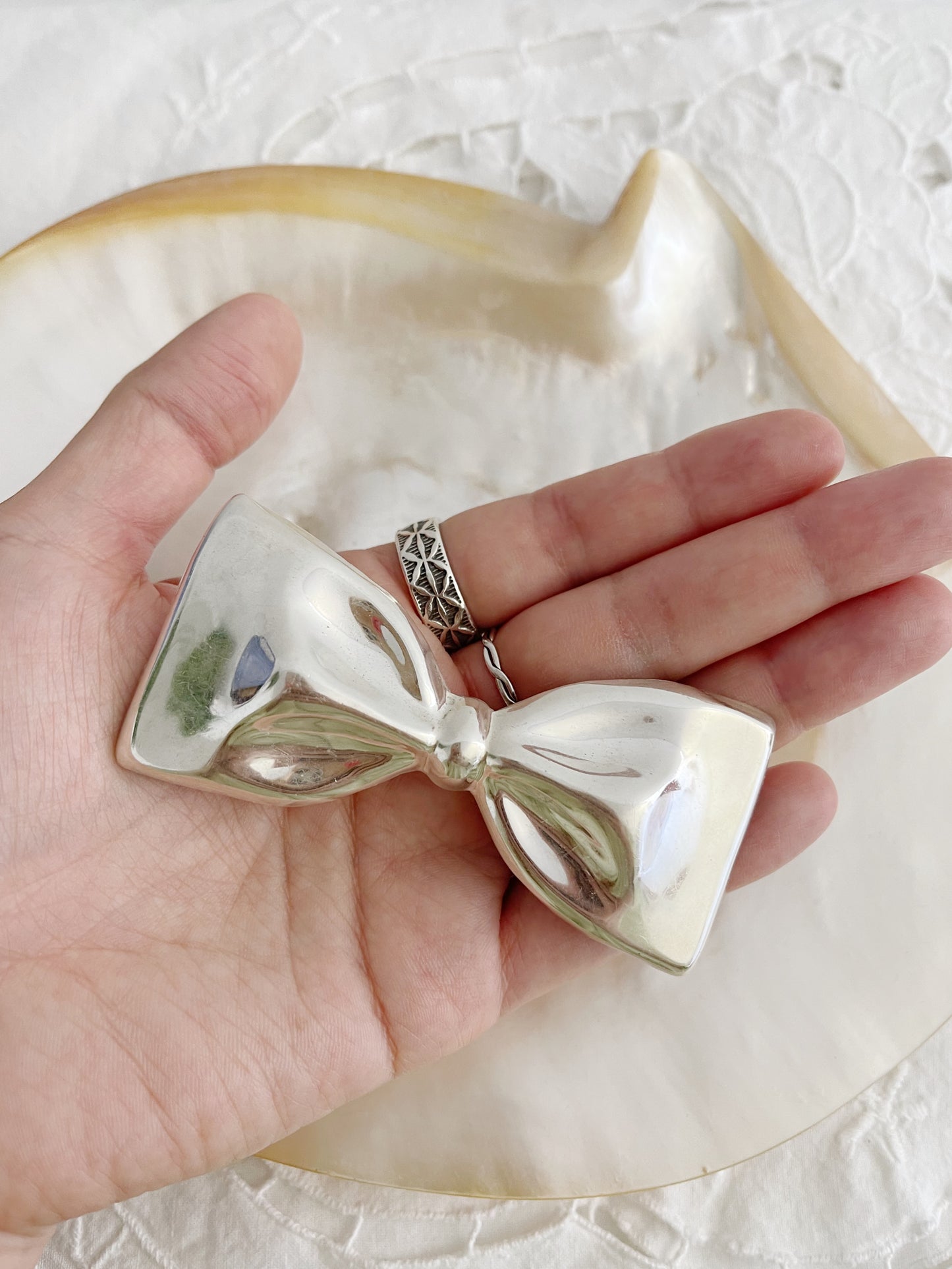 1970’s Large Silver Ribbon Bow Barrette!