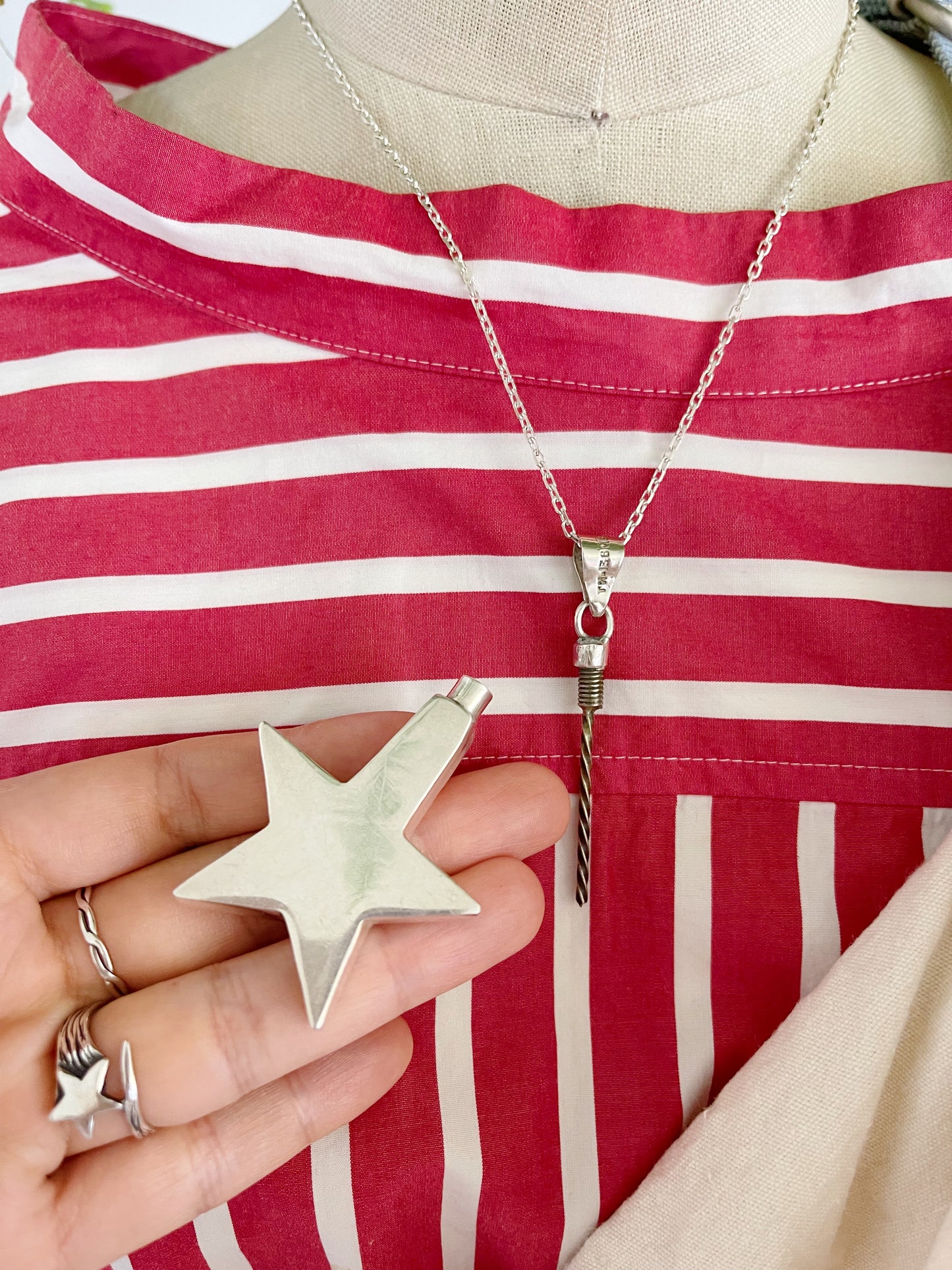 Vintage Star Perfume Bottle Silver Necklace.