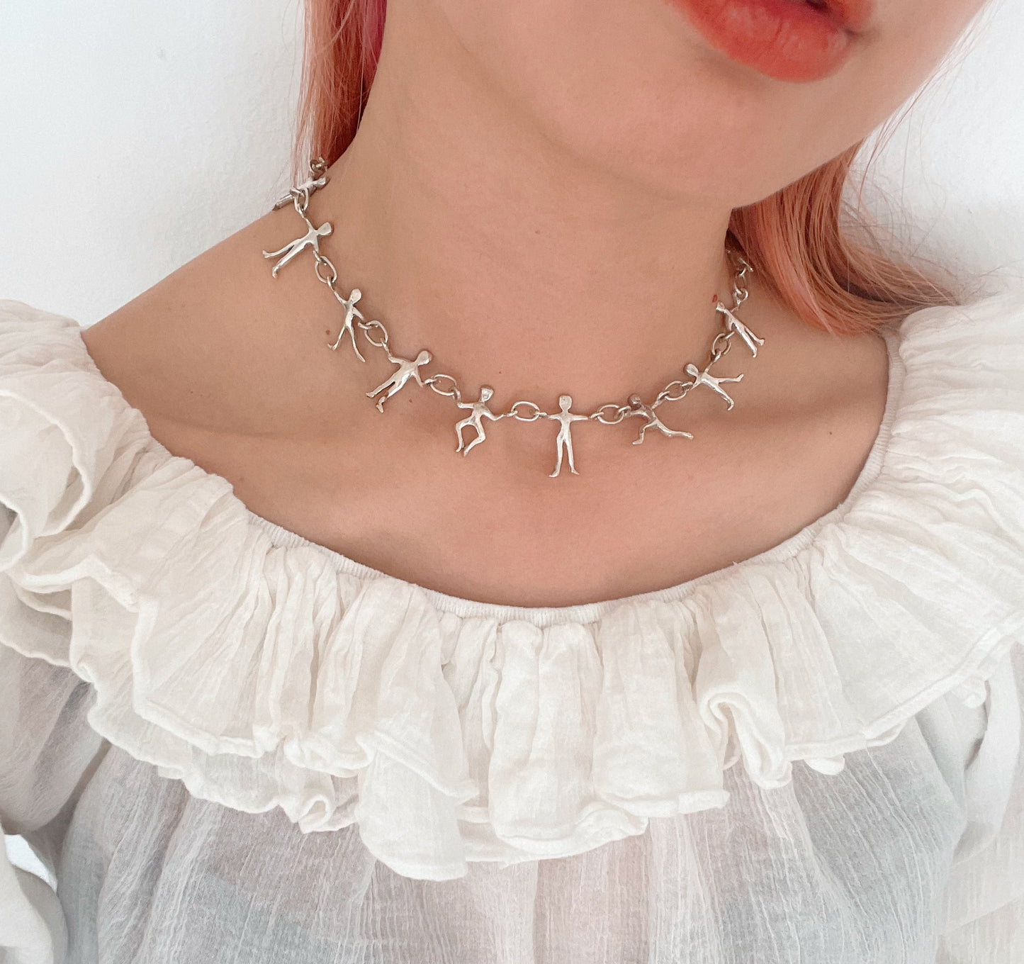 Super Rare! Vintage People Linked Silver Choker Necklace.