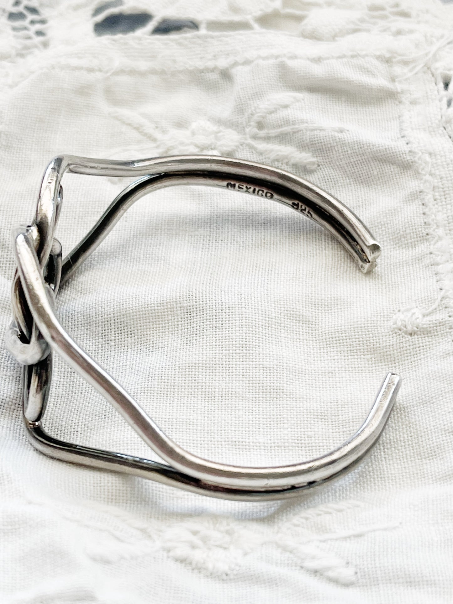 1970‘s Mexican Silver Modern Cuff