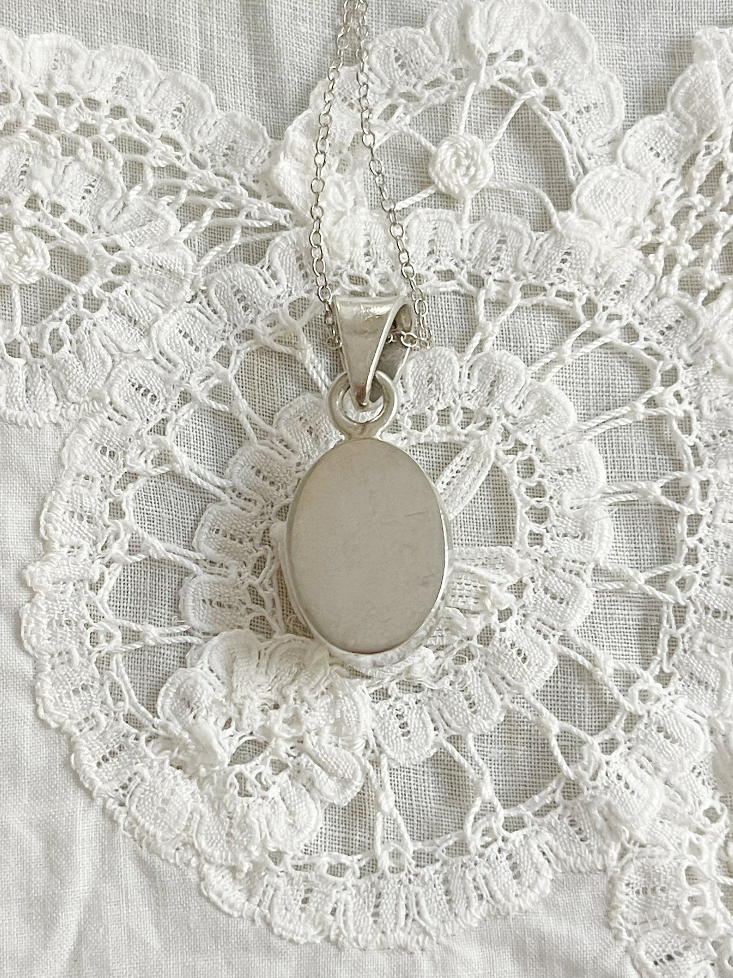 Vintage Mother of Pearl Necklace