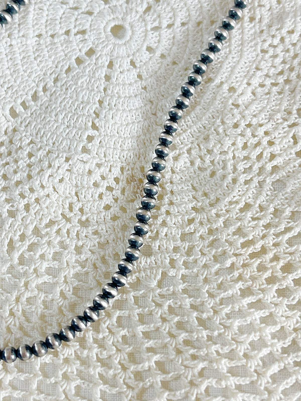 Navajo Pearl Necklace 3mm 14inc.